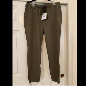 Agnes & Dora XL BNWT Olive Lounge Pants